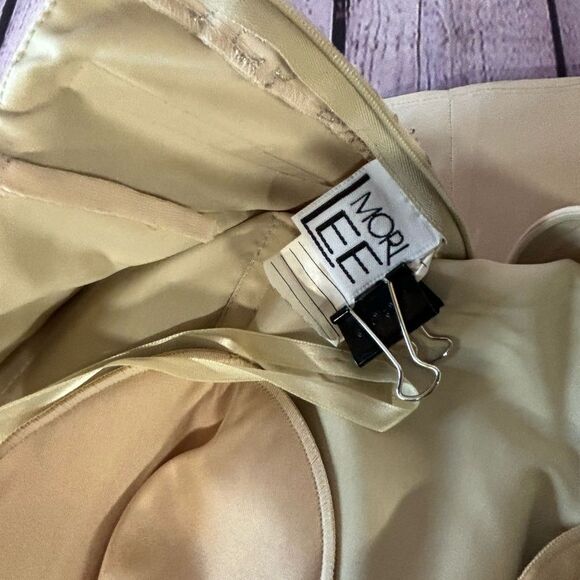 Mori Lee Ecru Beige Classic Crystal Beaded Embellished Full Evening Dress Size 8 - Picture 5 of 15